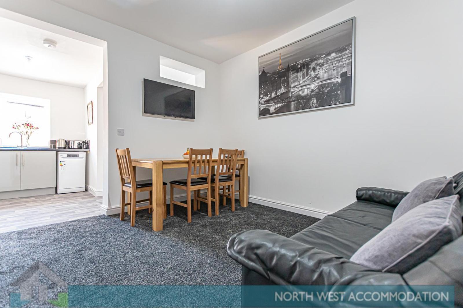 Relocation Or Family Stay 3Br Home In Warrington Warrington (Cheshire) Esterno foto